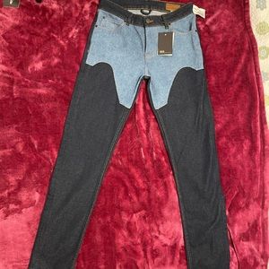 ASOS men’s blue denim size 30.